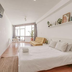 Studio met een King Size Bed